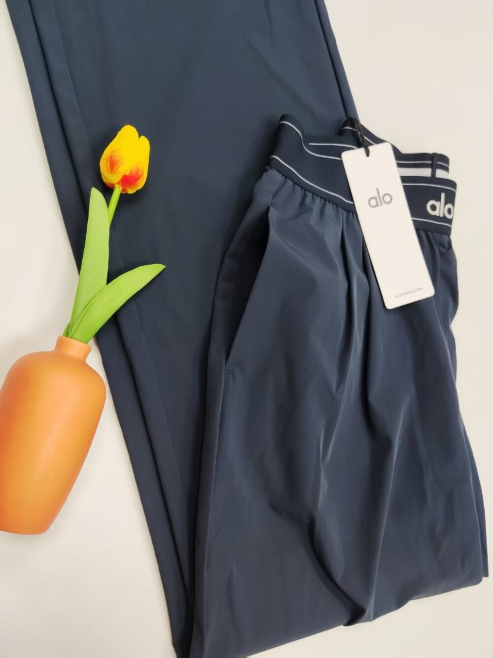 Wide Leg pants✨ALO Yoga Suit Up Trouser Navy Blue💙Elastic waistband ( Regular ) - Picture 2 of 7